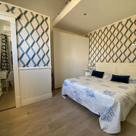 Perla Blu Apartment Viareggio Bagian luar foto